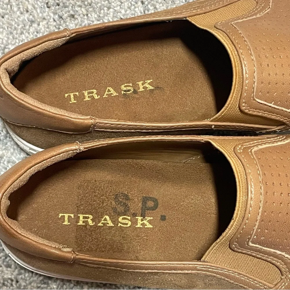 Trask Lillian Slip-On Leather Flat/Sneaker w/ Metallic Accents - Womens 7 - Picture 10 of 16